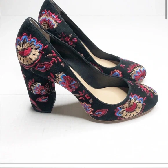 Loeffler Randall Sydnee Suede Embroidered Pumps - Picture 7 of 8